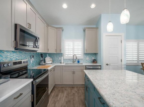 Charming 3BR, Heated Pool, Beach Access, Dog Perks